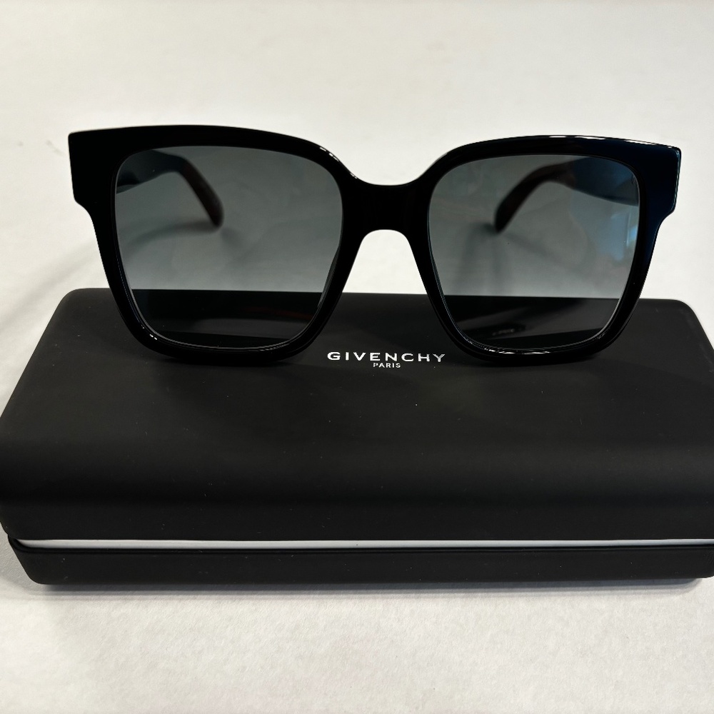 Givenchy Sunglasses!